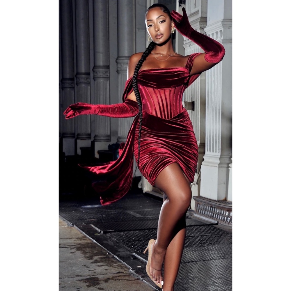 MISS CIRCLE elegant Burgundy Corset Dress